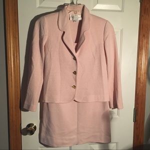 VINTAGE CASTLEBERRY LTD KNIT SUIT